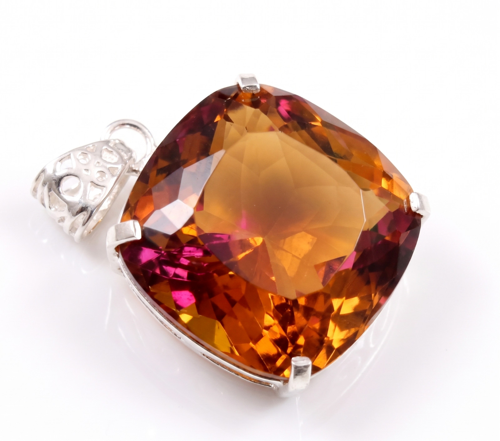 Lightshift Pendant Color Changing Zultanite Glass Loose Gemstone