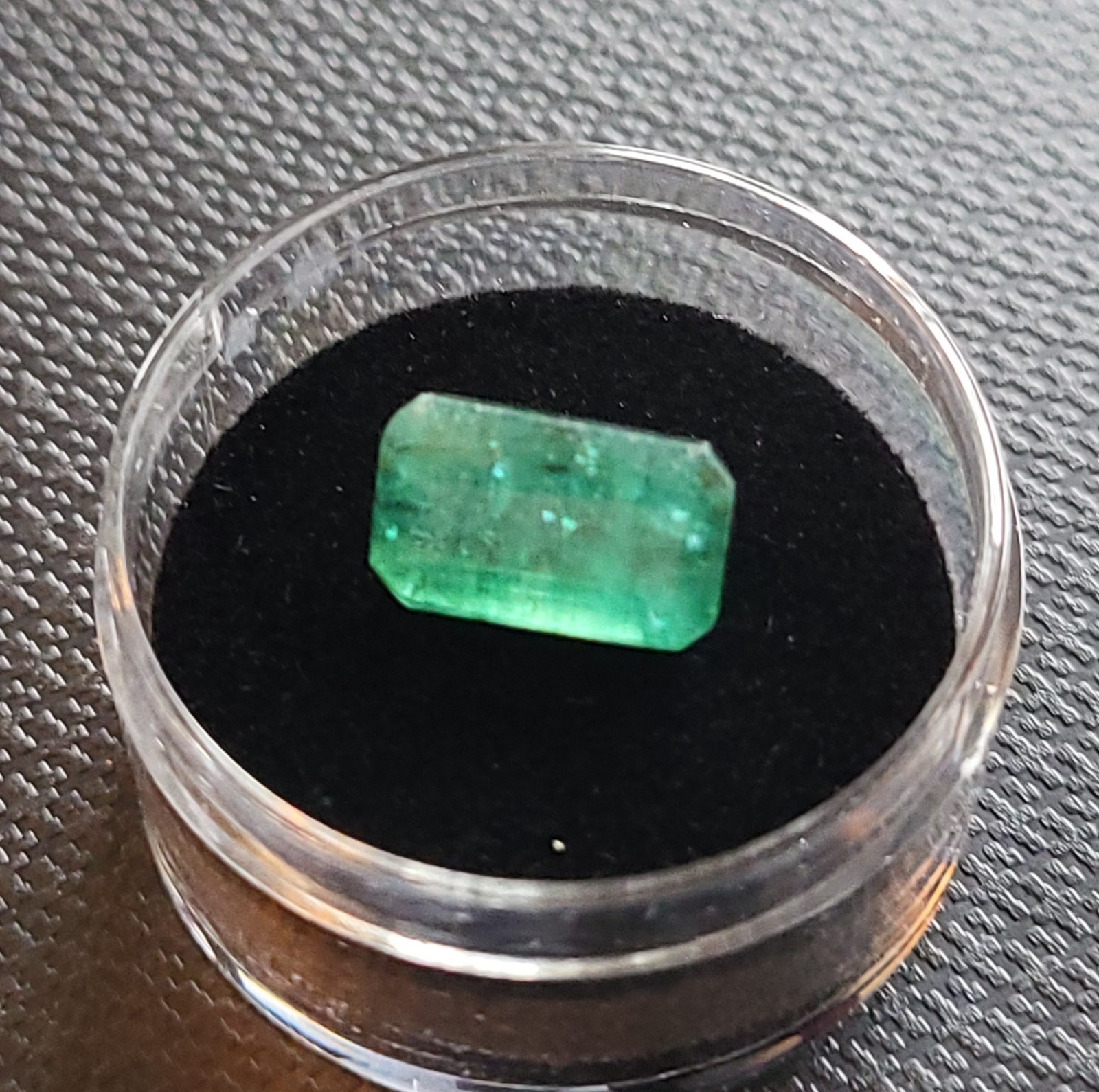 Stunning Ideal Dark Green Natural Untreated Certified Zambian Emerald 4.20ct
