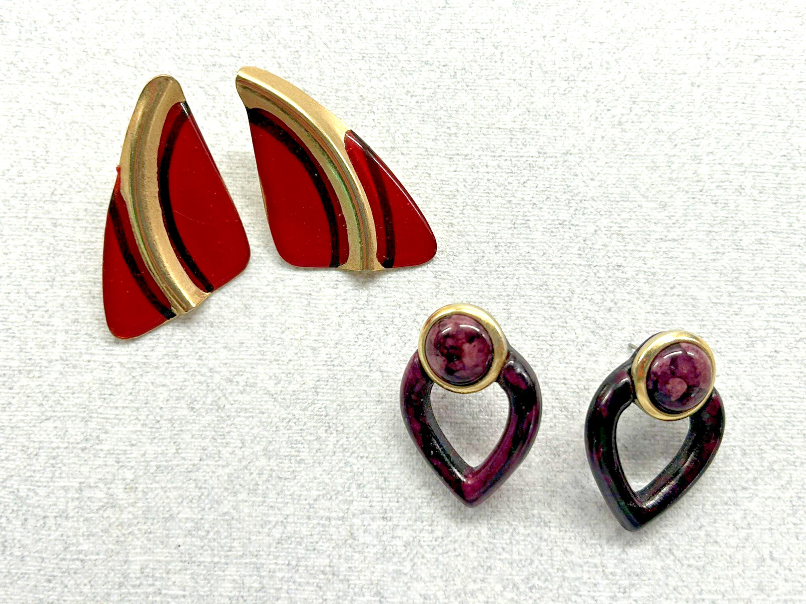 Vintage Retro Pierced Earrings Red Purple Goldtone Golden Girls Disco Bling 80’s