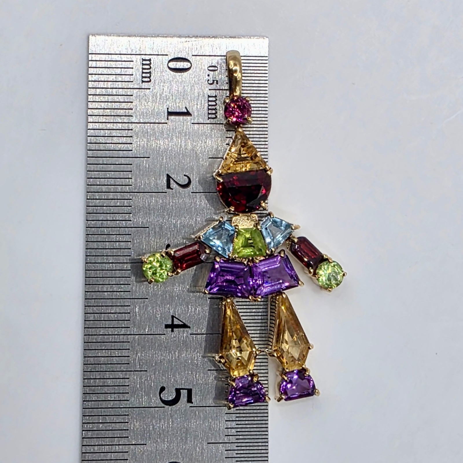 Multi-Gemstone Figure Pendant in K18 Yellow Gold