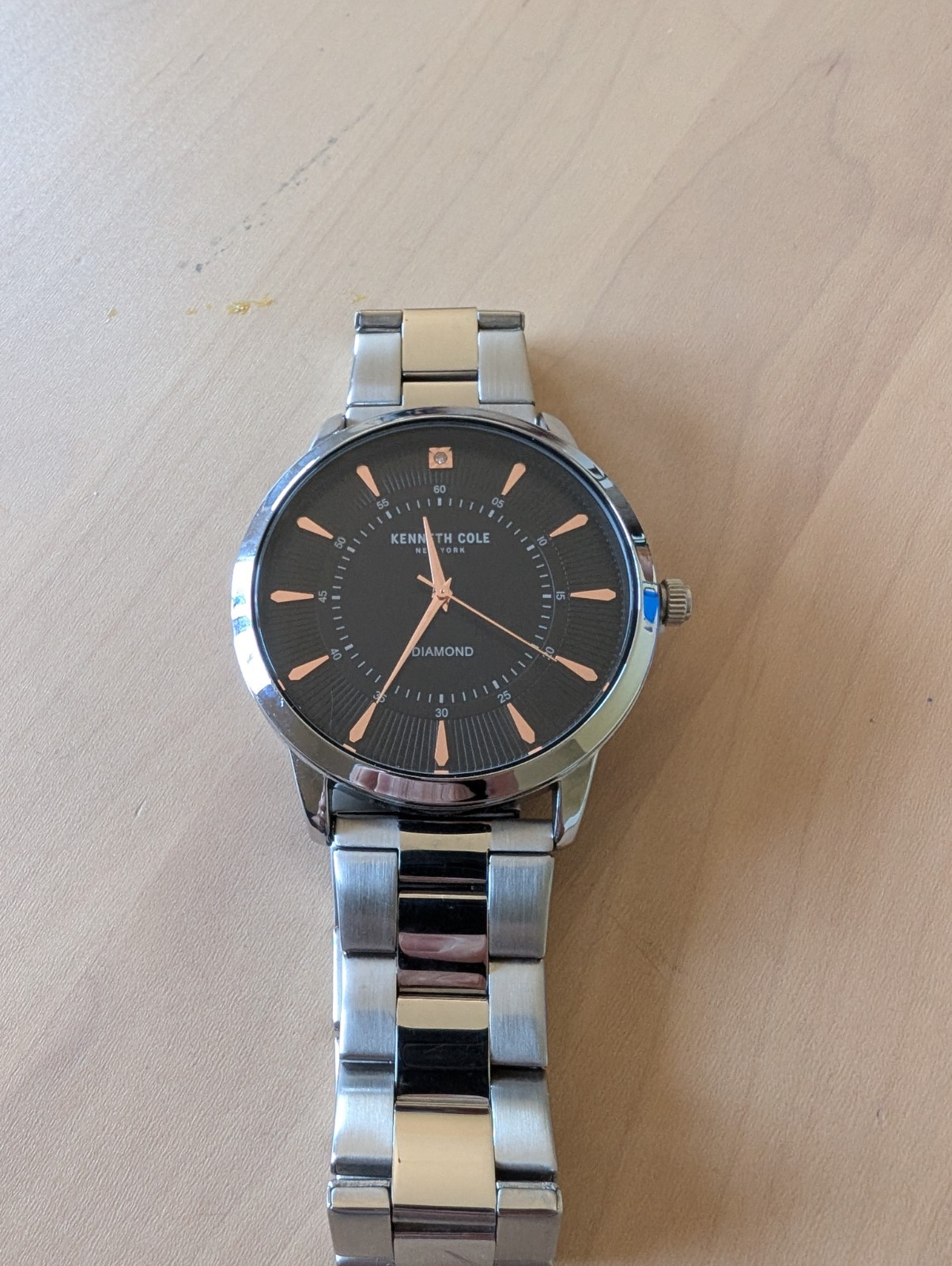 Kenneth Cole New York Diamond Men’s Watch With Stainless Steel Band KCWGG7007505