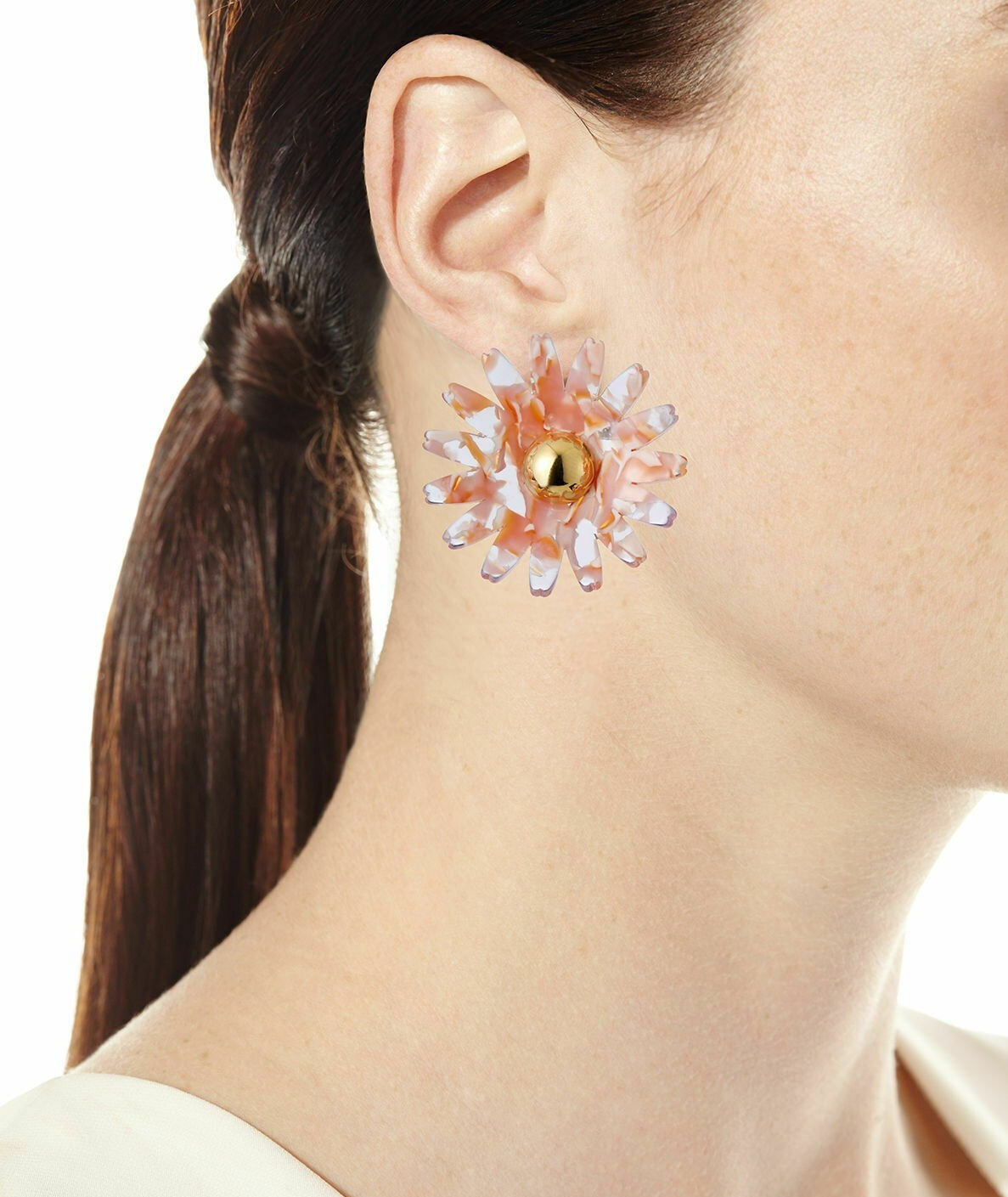 LELE SADOUGHI OVERSIZED 5CM Lucite & Gold Daisy Button Stud Earrings GIFT