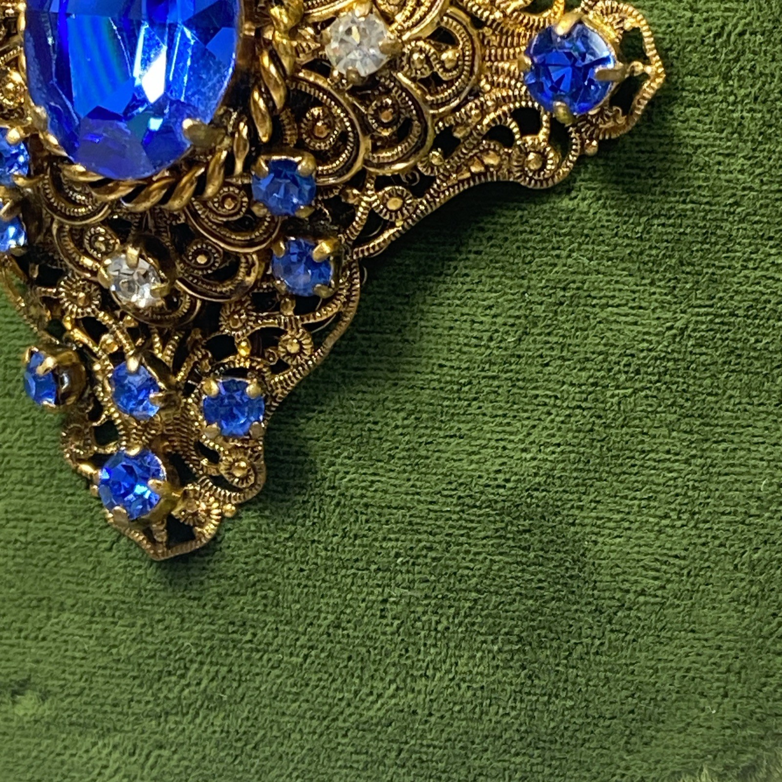 VTG West Germany Blue Rhinestone Filigree Pendant 26″ Necklace 3.25″ Czech Glass