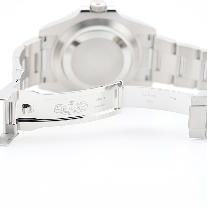 ROLEX Submariner Date 41 126610LV Warranty 2022 Box/Paper