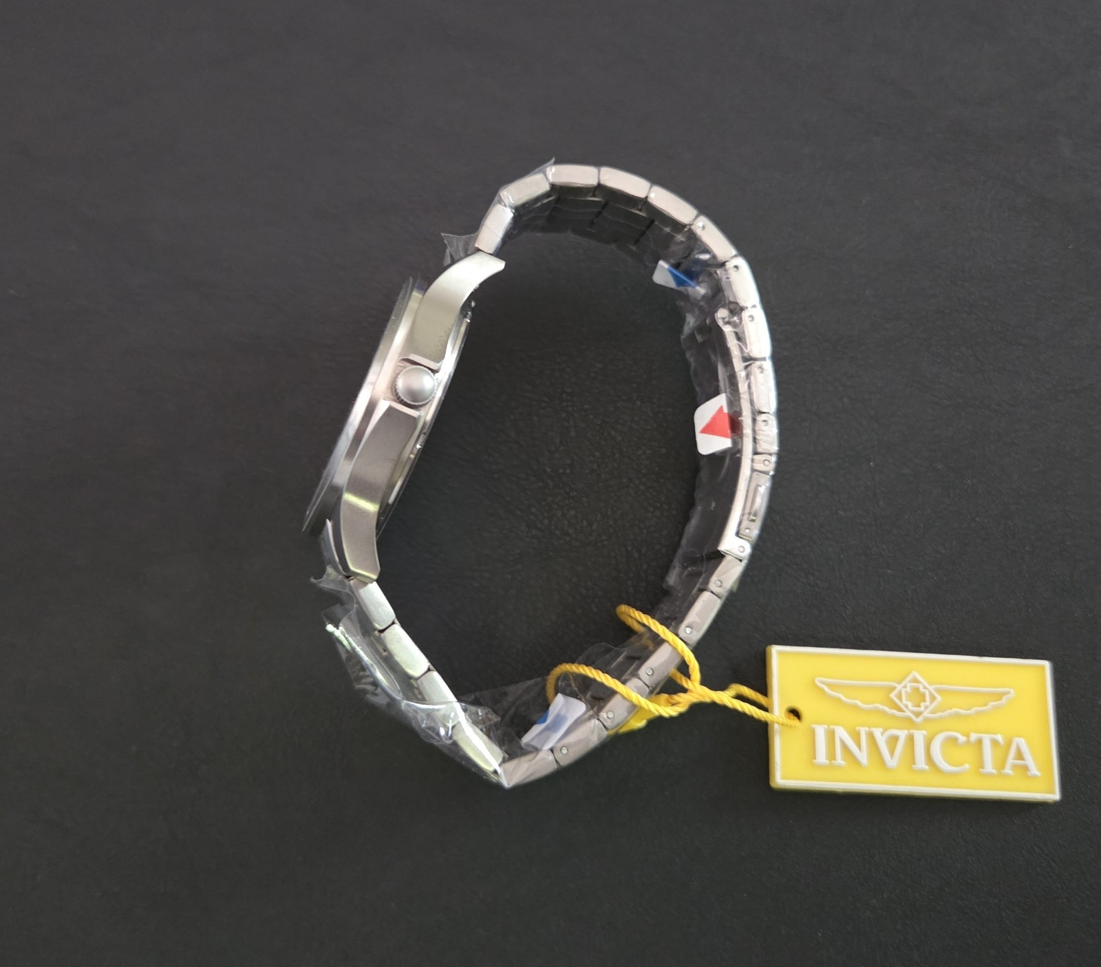 Solid Titanium Invicta TI-22 Men’s Watch – 43mm Silver Black 47515 NEW IN BOX