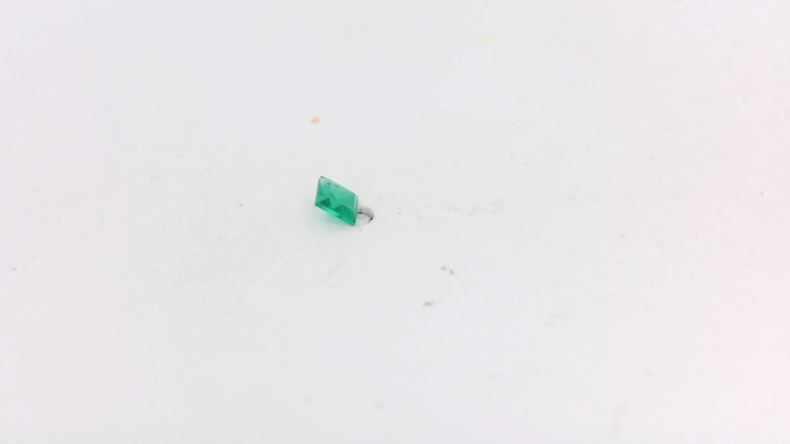 .09ct Loose Princess Cut Lab Created Emerald Gemstone 2.5 x 2.5mm