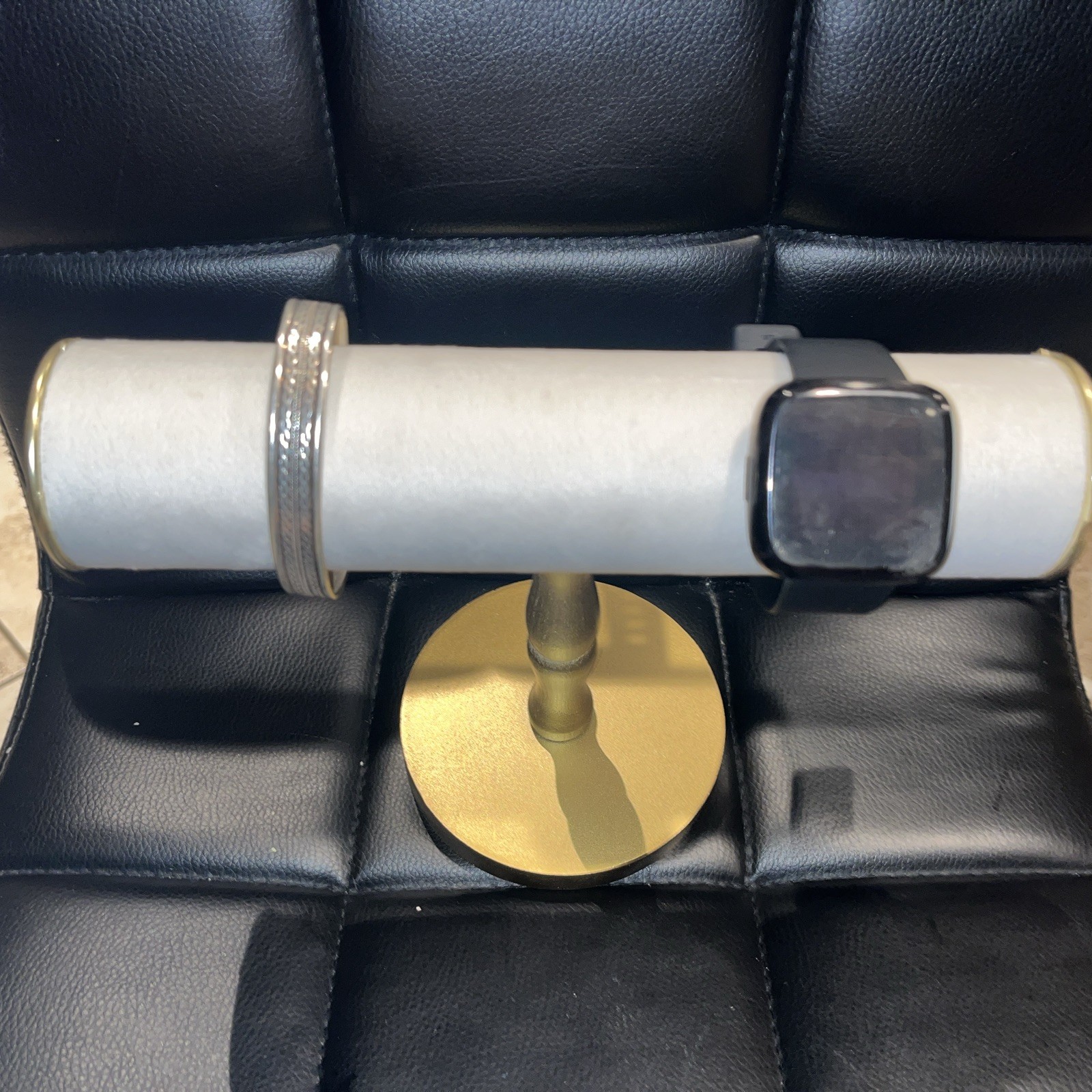 AceOrbit Jewelry Display Stand For Bracelets & Watches 7” Tall & 9” Wide