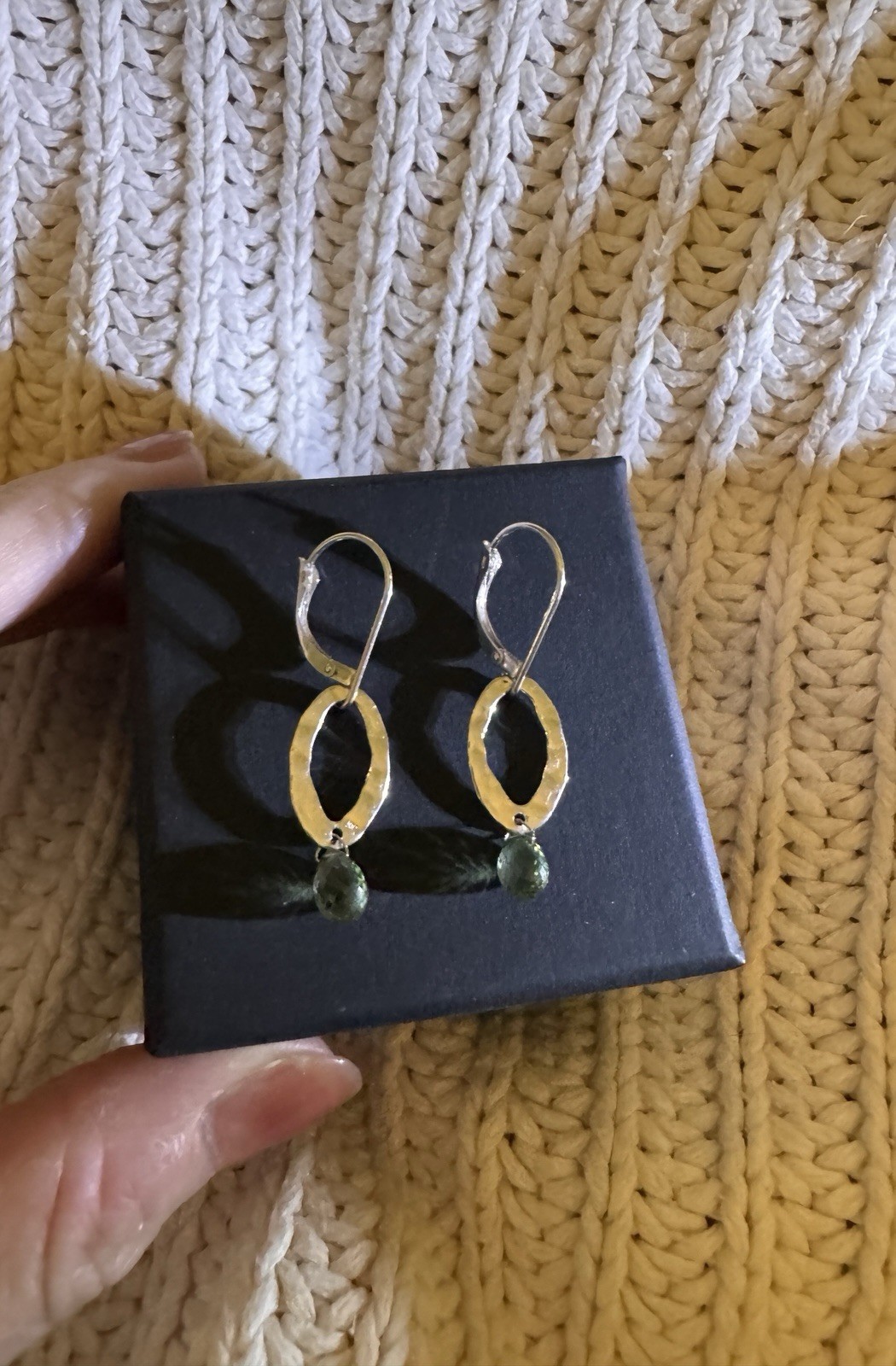 Shane Co Solid 14K 14Kt White Gold Drop Green Sapphire Woman’s Women’s Earrings
