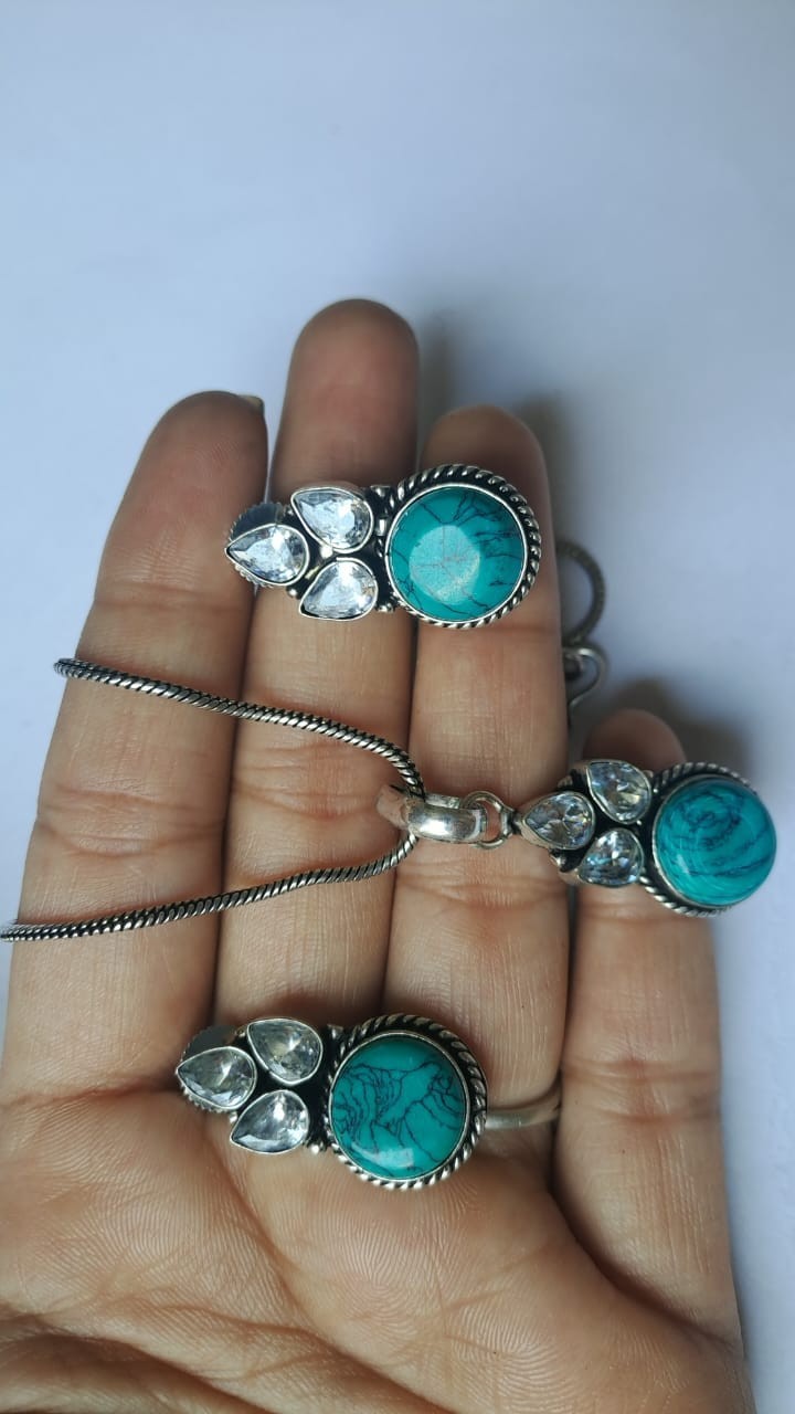 Elegant Indian Drop Earrings, Bridal Jewelry, Traditional Wedding Earrings 234