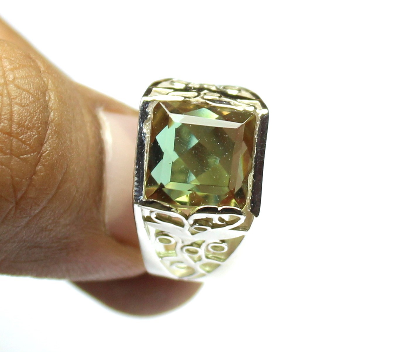 Genuine Color Change Zultanite Ring, Sterling Silver Vintage Jewelry
