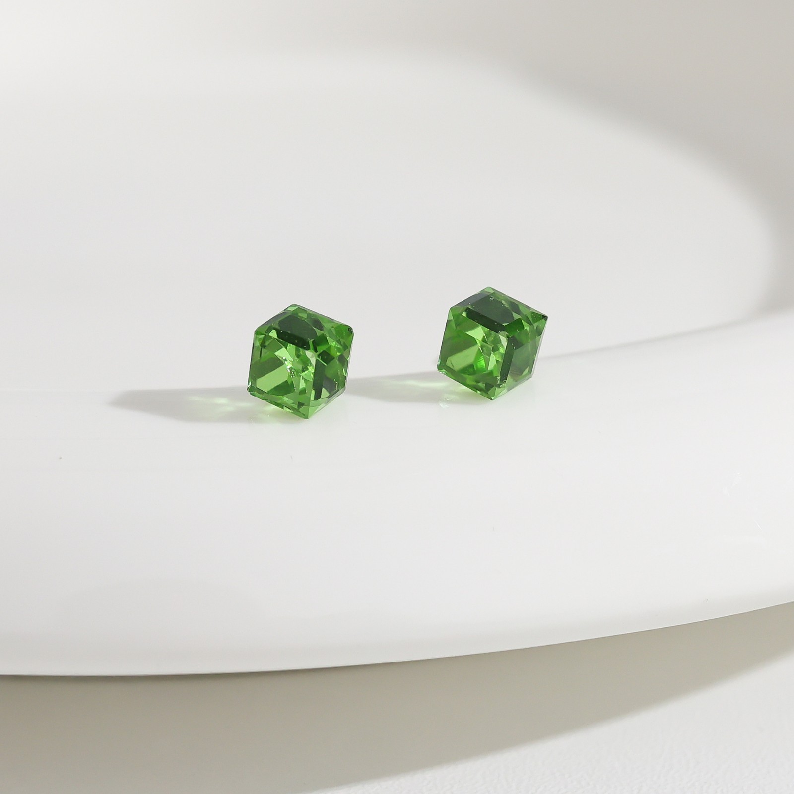 A Pair Square Cube Crystal 925 Sterling Silver Stud Post CZ Earrings Gift