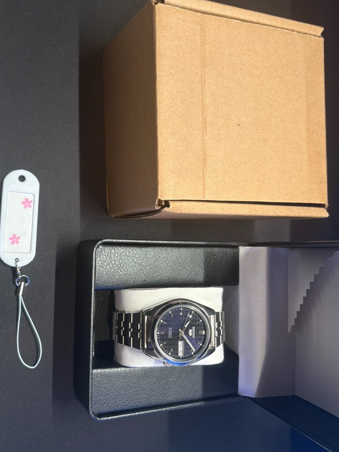 Seiko 5 Automatic 21 Jewels 7S26-01V0 Blue Sunburst Day-Date Men’s Watch