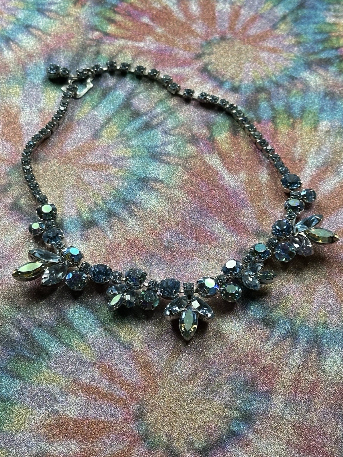 VTG Weiss Light Blue Rhinestones Floral Necklace 16”, 60s