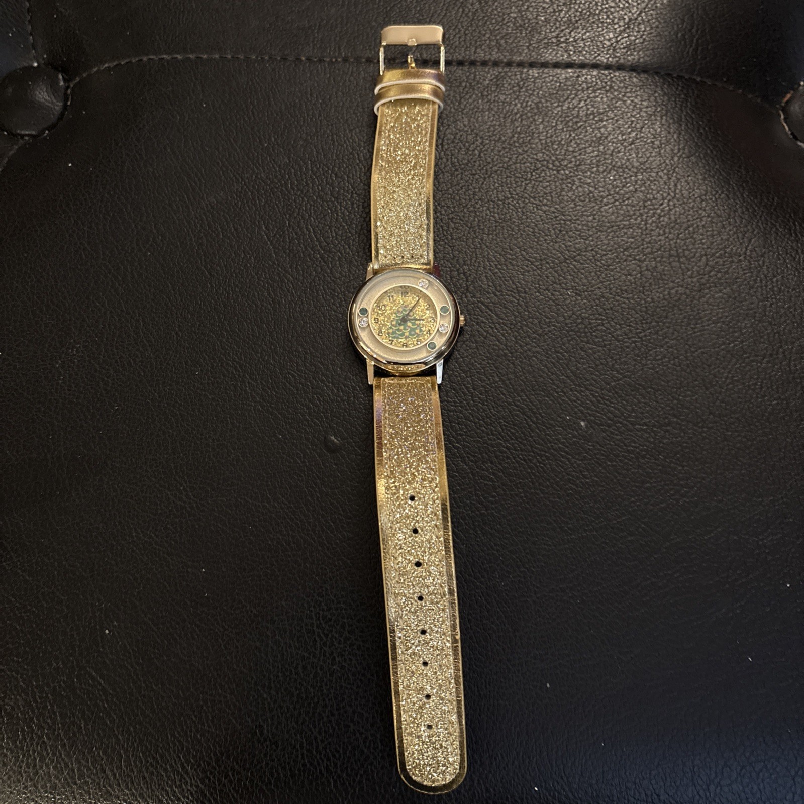 5 Christmas Watches VTG+NIB +Avon Kringle Jingle musical
