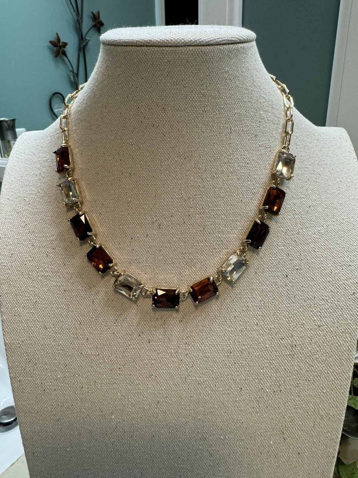 16 Inch Gold Necklace With Brown Gold Crystals 3 Inch Extender Preowned