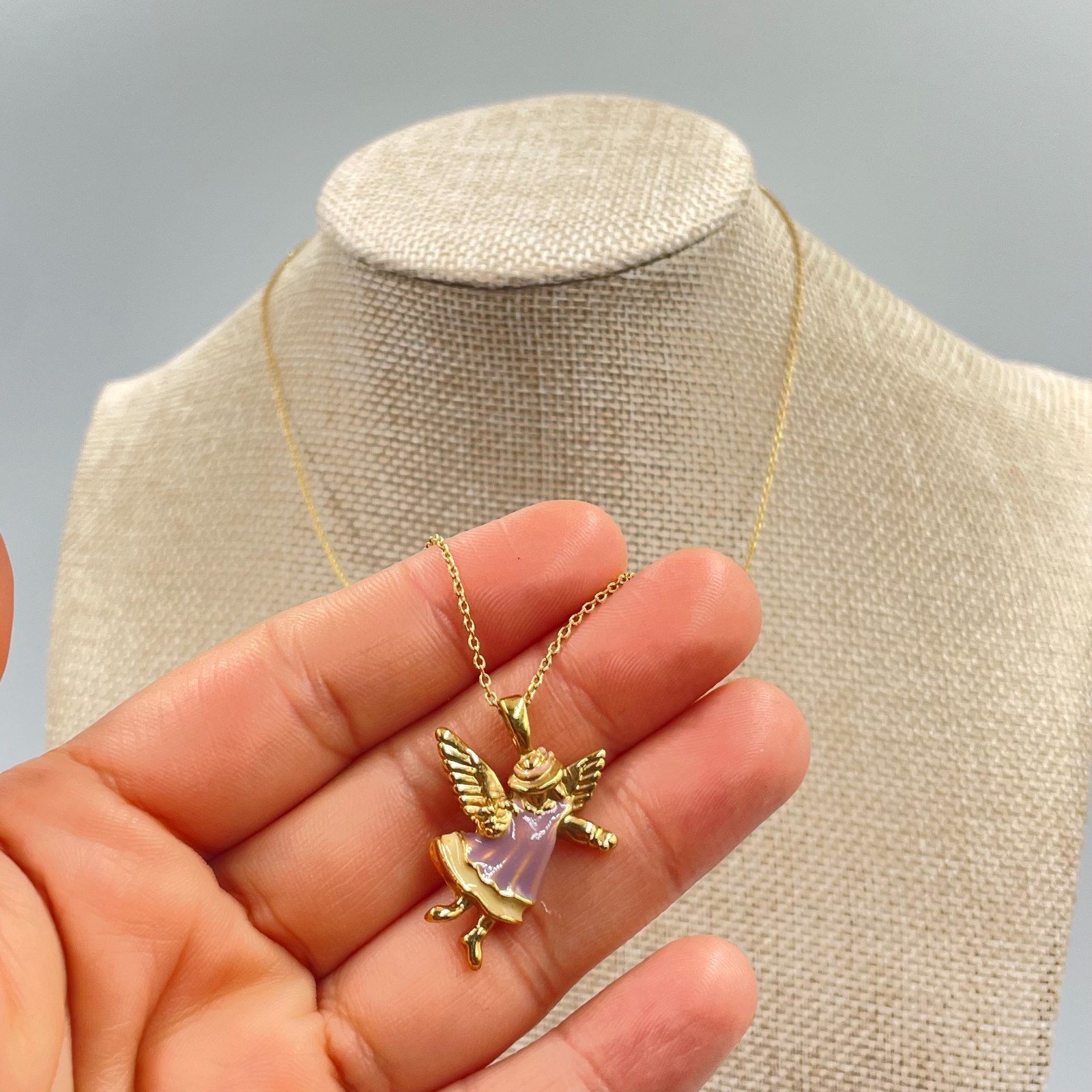 Vintage Gold-Tone Chain Enamel Coated Whimsical Angel Pendant Push Lock Necklace