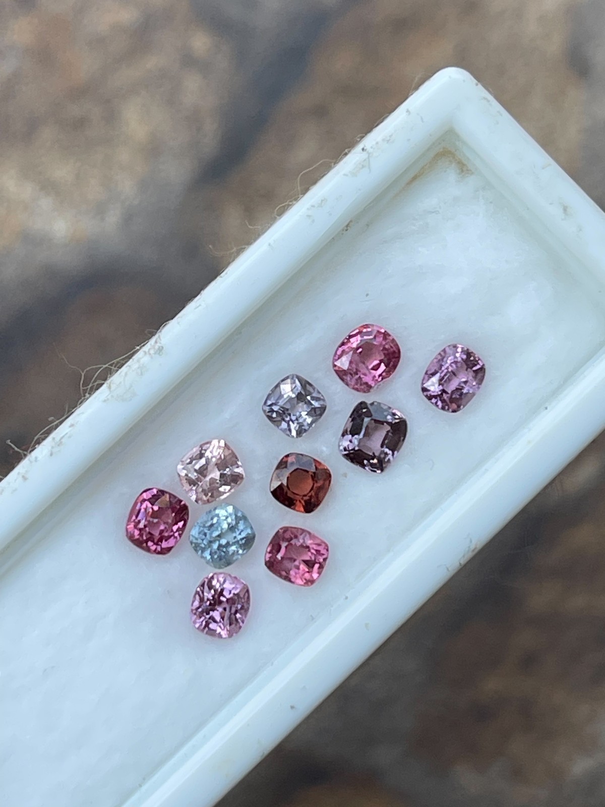 Natural 100% VVS-VS 10/Pc 4.49 ct Cushion Multi,color Spinel Mogok Gemstone