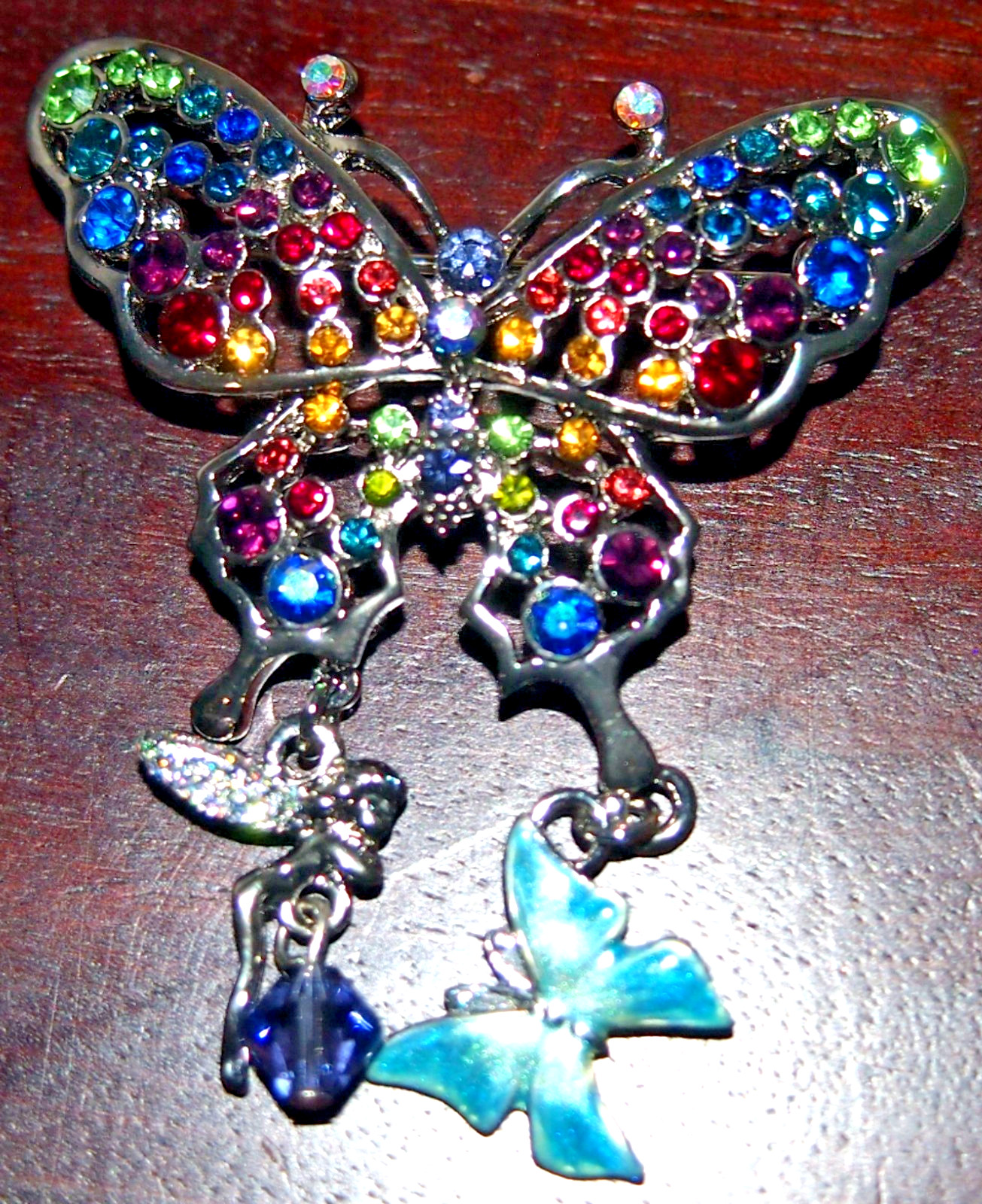 Kirks Folly Rainbow Butterfly Pin w/Fairy Charm-Silvertone 2-1/8″ x 1-3/4″