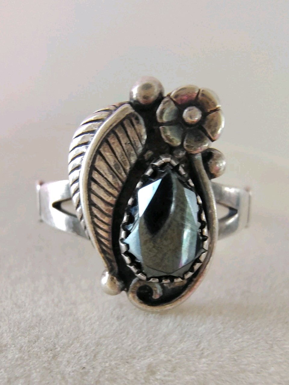 Vintage Wheeler Mfg Sterling Silver 925 Hematite Feather Ring Sz 9 Native Style
