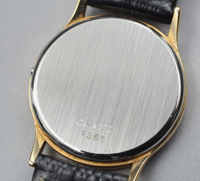 Rare OMEGA De Ville – NEAR MINT – Cal. 1365 Gold Dial Quartz – STUNNING