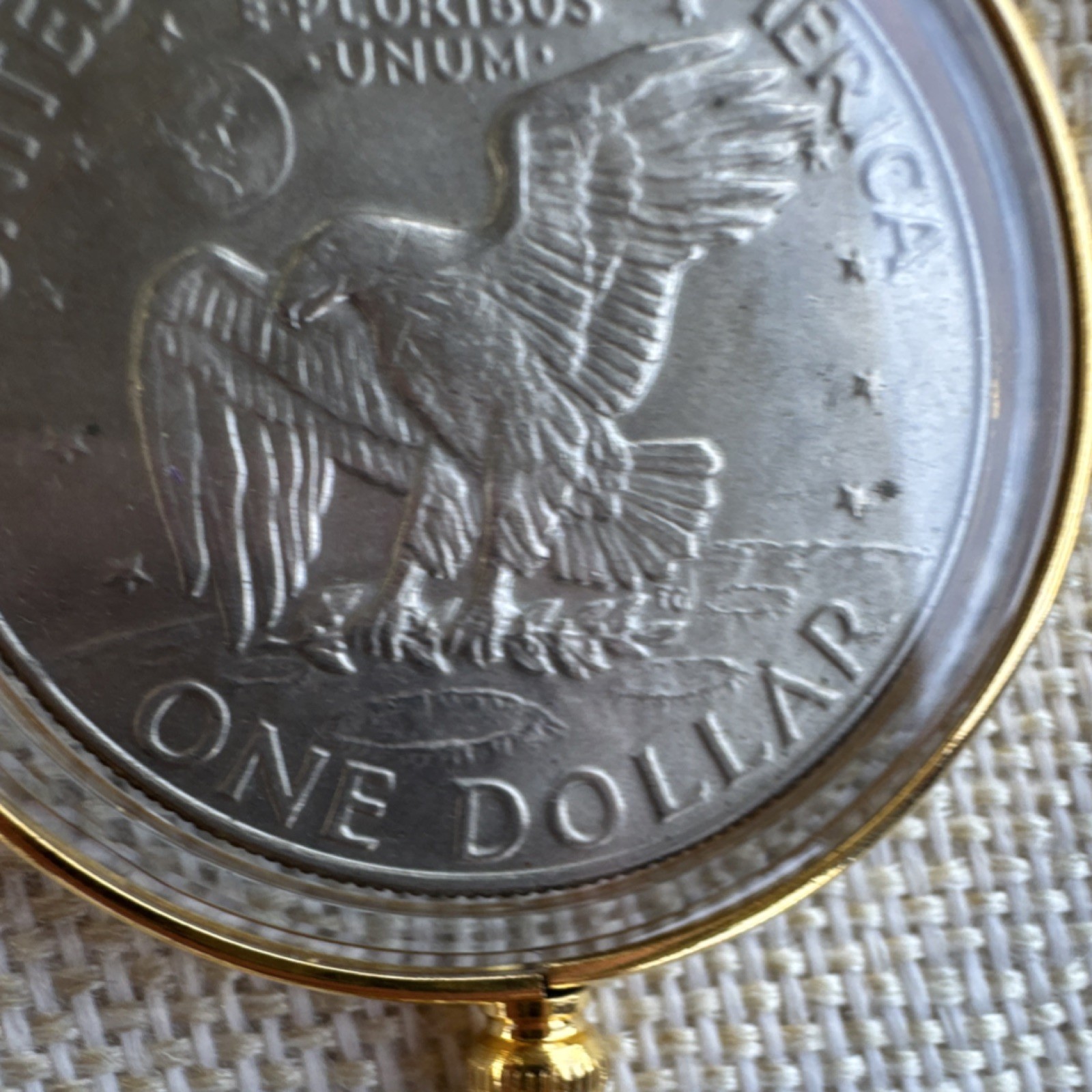 1974 Eisenhower $1 Coin Pendant Necklace Gold Tone Cable Chain Round