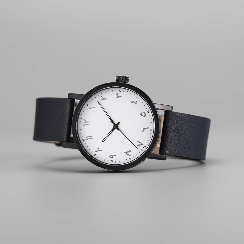 Leather Strap Watch Quartz Movement 40mm Dial Stainless Steel Crown Mineral