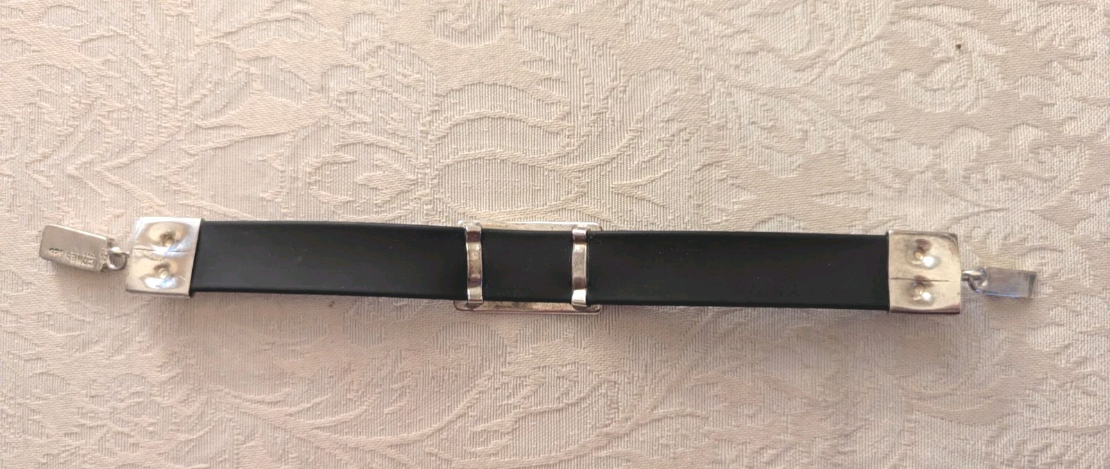 TOUS Sterling Silver 925 Bear Black Rubber Bracelet J. Comes Clasp