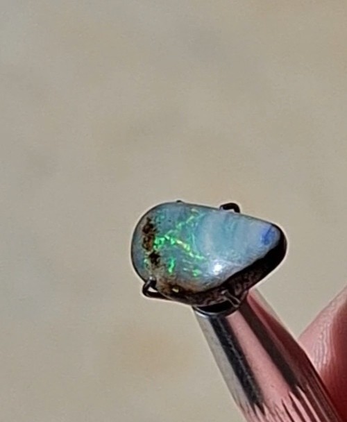 3.7ct Queensland Boulder Opal Natural Opal Gem, multicolour crystal faced.