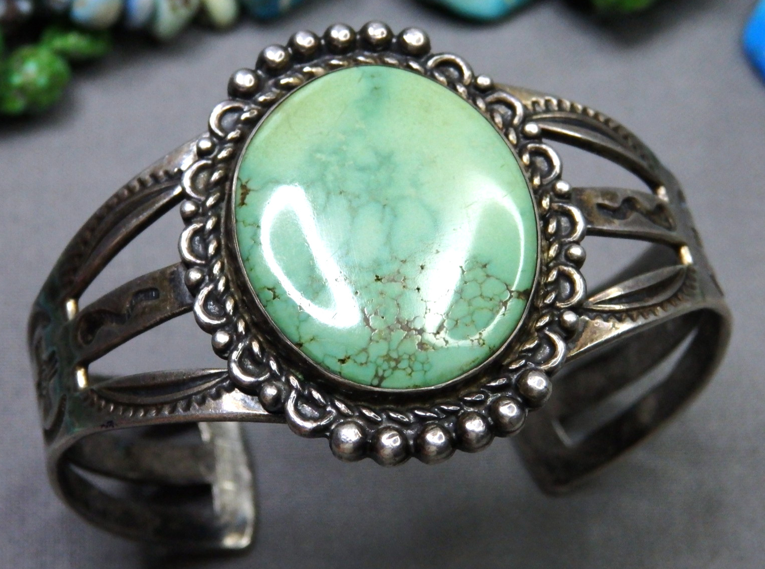 Fred Harvey NAVAJO Natural CARICO LAKE TURQUOISE Coin SIlver 36g Cuff Bracelet