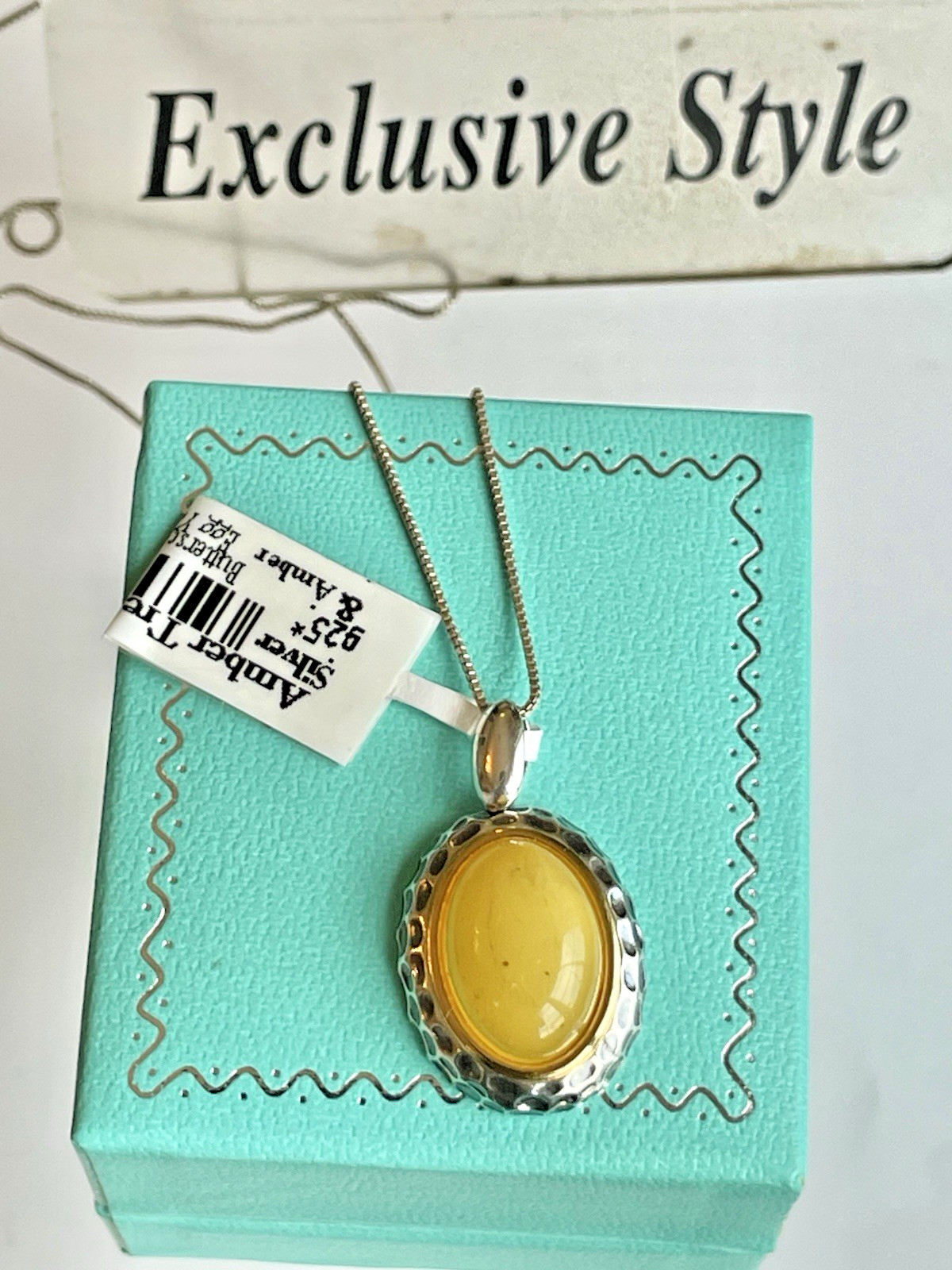 100% Genuine Vintage Baltic Amber Necklace / Pendant Butterscotch Egg Yolk 老琥珀