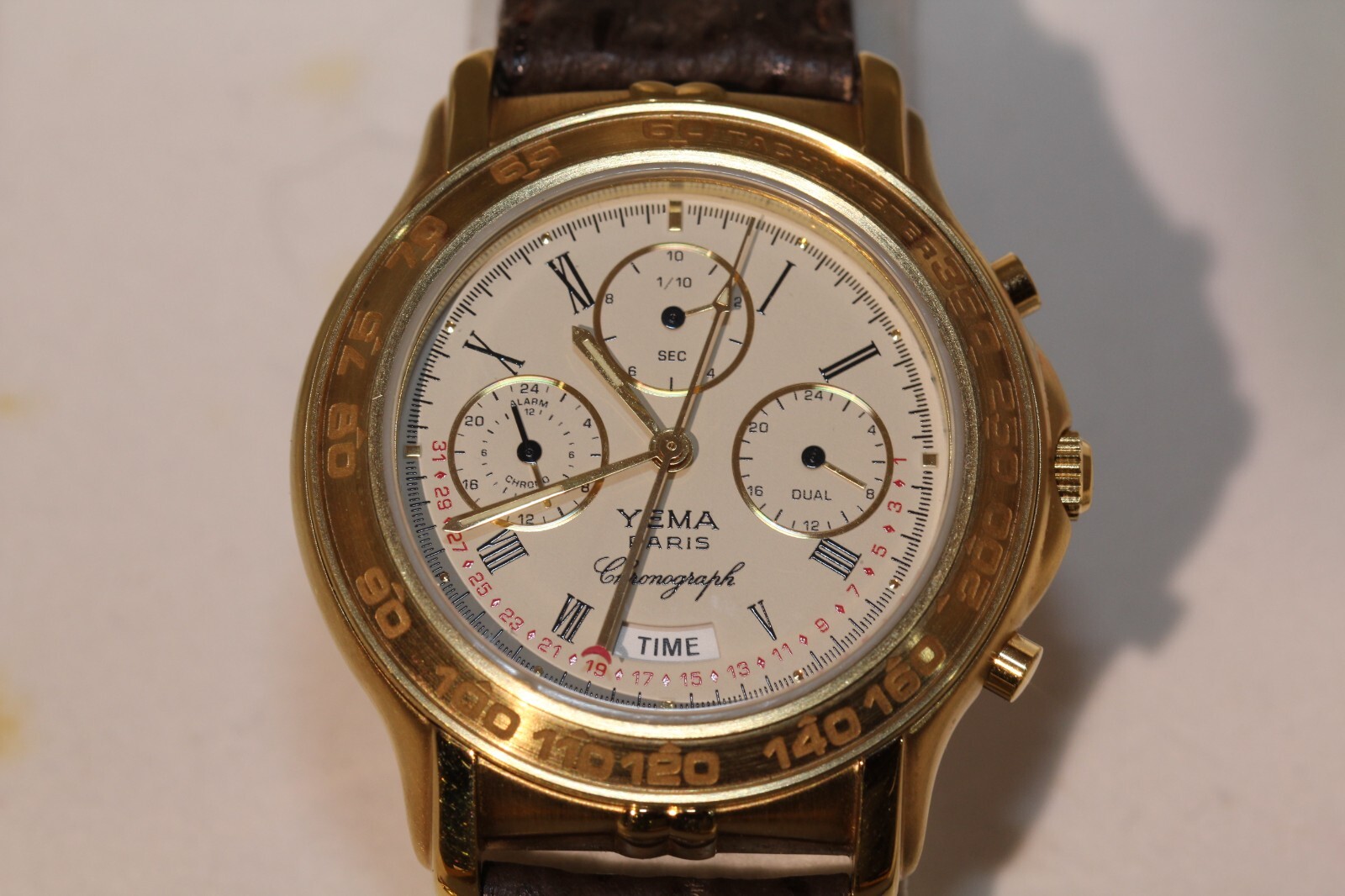 YEMA Paris Gold bezel white dial watch MODEL: Y211fe028