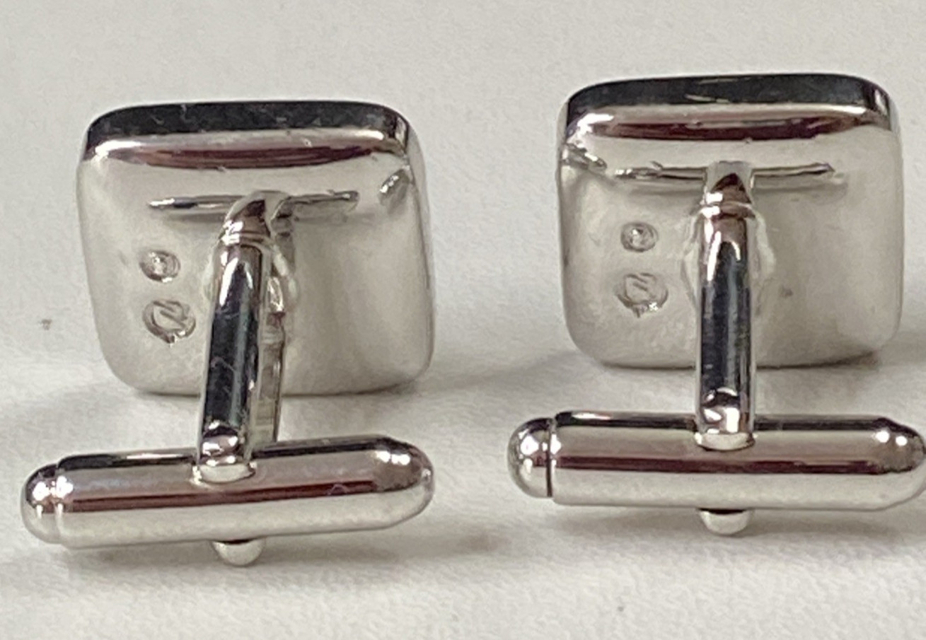 Swarovski Cufflinks Swan Signed Black and Silver Tone Square Crystal 1.5cm
