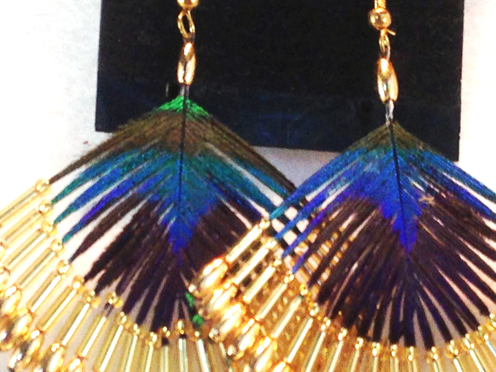 PEACOCK FEATHER GOLD OR SILVER BEADED EARRINGS 80’s VINTAGE