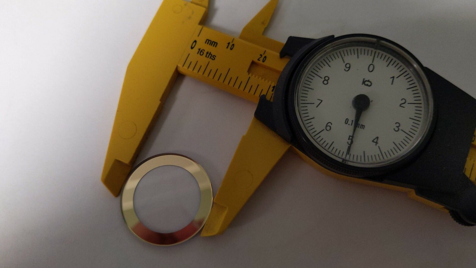 For Movado Bold crystal 25.0 x 1.3mm GOLD trim new for watch repair