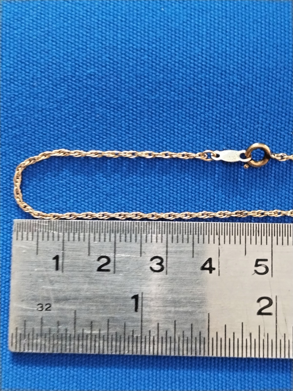 14k Gold Chian. 14 inches long, Heart Pendent 4.3 grams