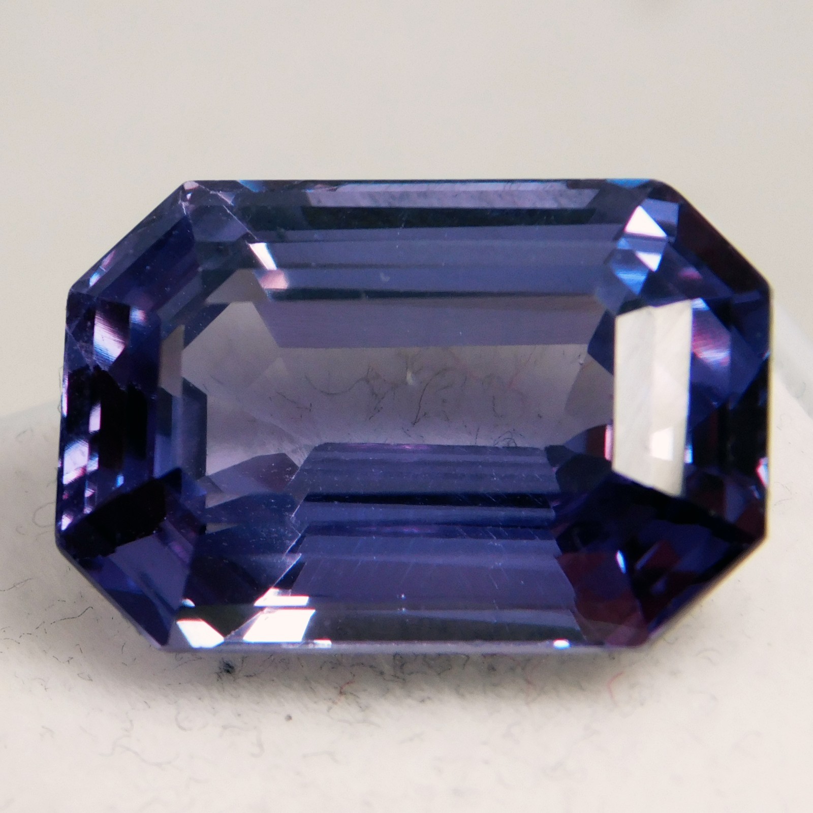 20.00 Ct Natural Color Change Alexandrite Emerald Cut Certified Loose Gemstone