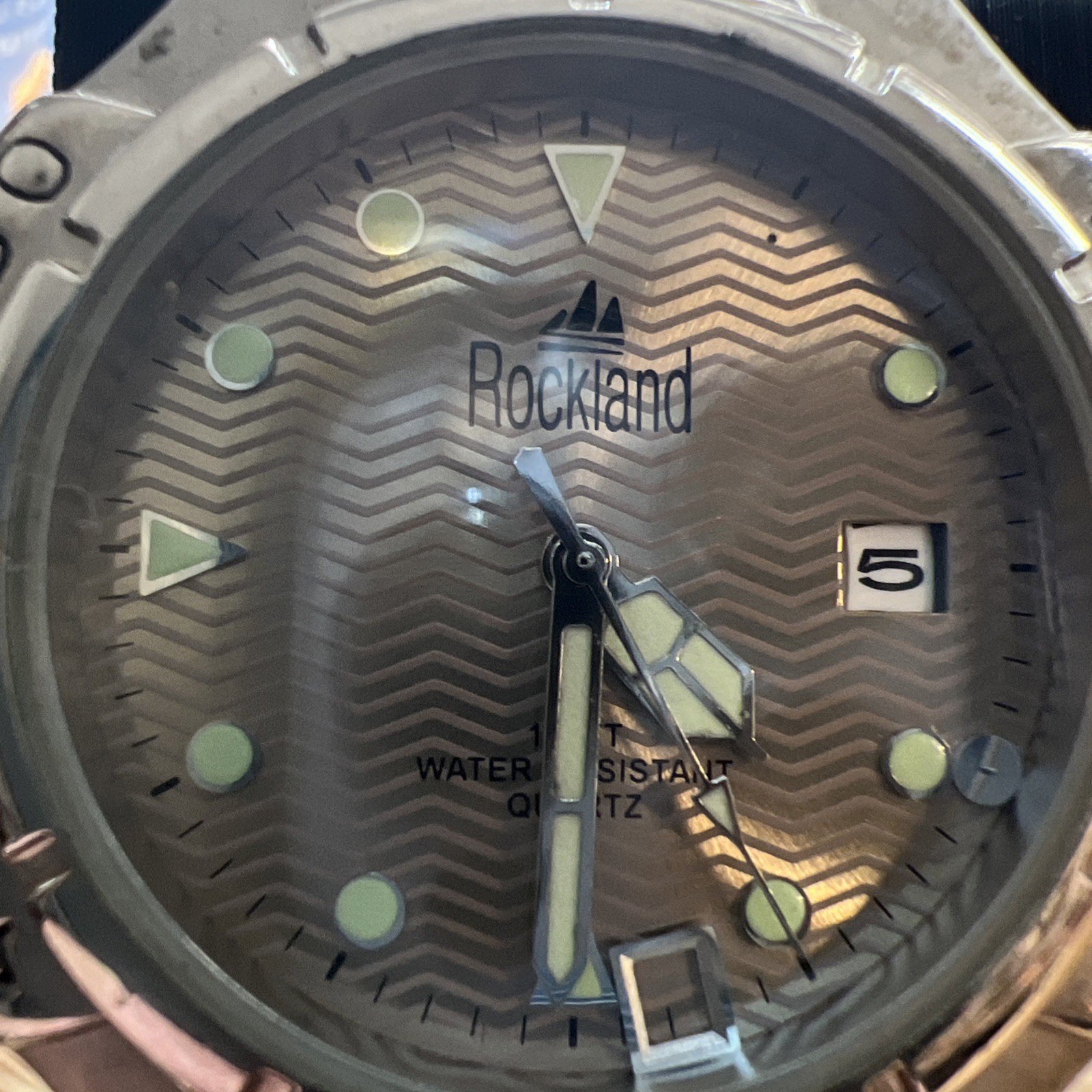 Men’s Stainless Steel Water Resistant Rockland Watch with Date Indicator
