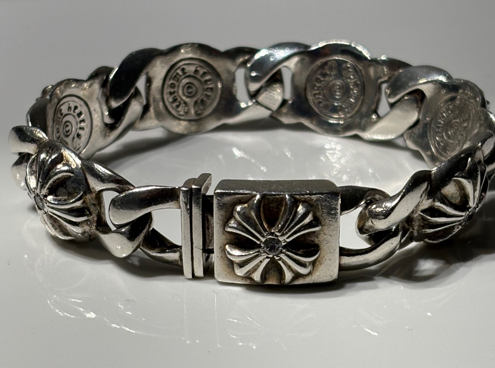 Vtg 1997 Chrome Hearts .925 Silver, 7 Diamond Extra Fancy, Cross Link Box, 8.5″