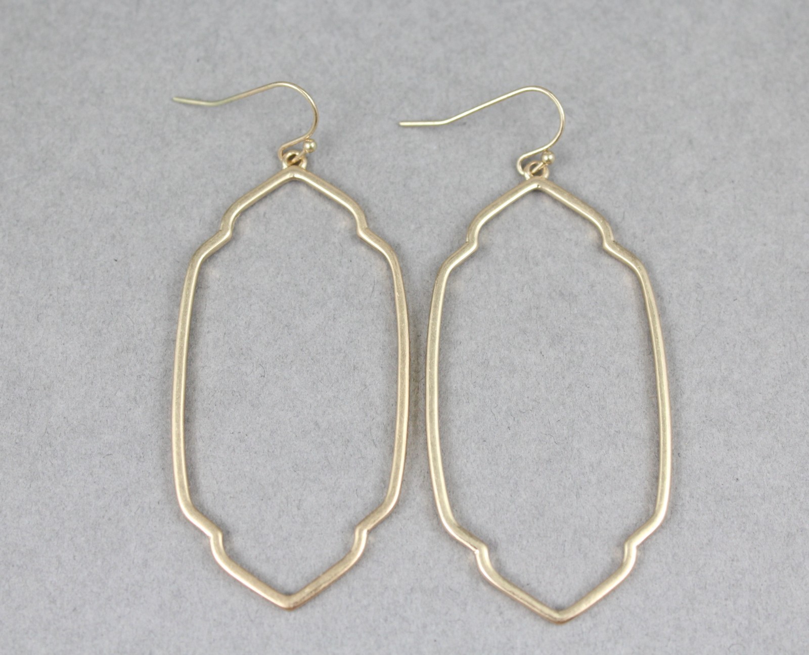 Gold oval teardrop earrings dangle cutout filigree oval outline 2.75″ long
