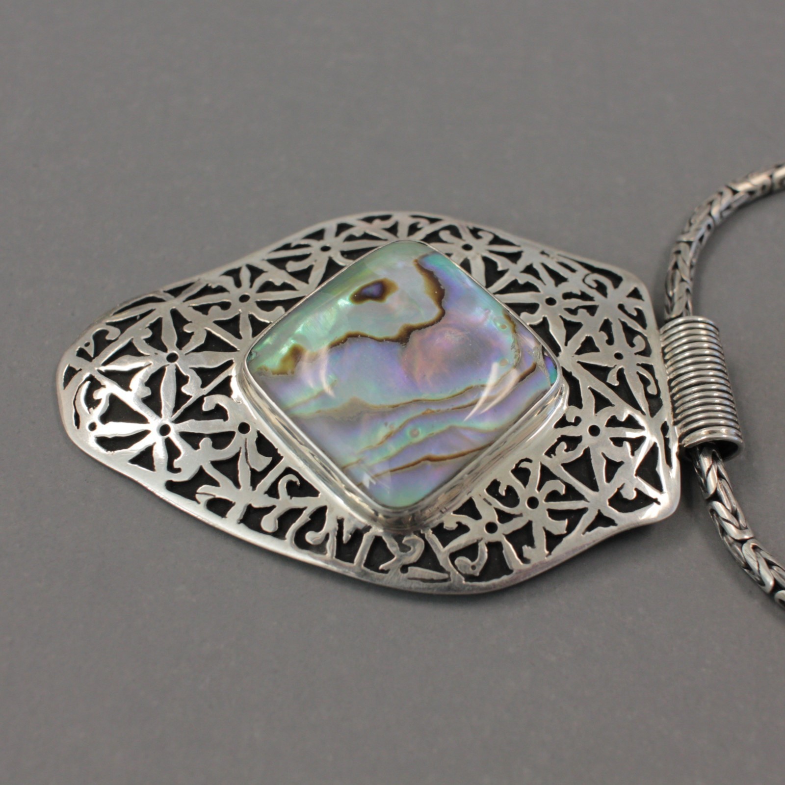 Balinesia Sterling Silver & Paua Shell Pendant with 28″ Borobudur Chain Necklace