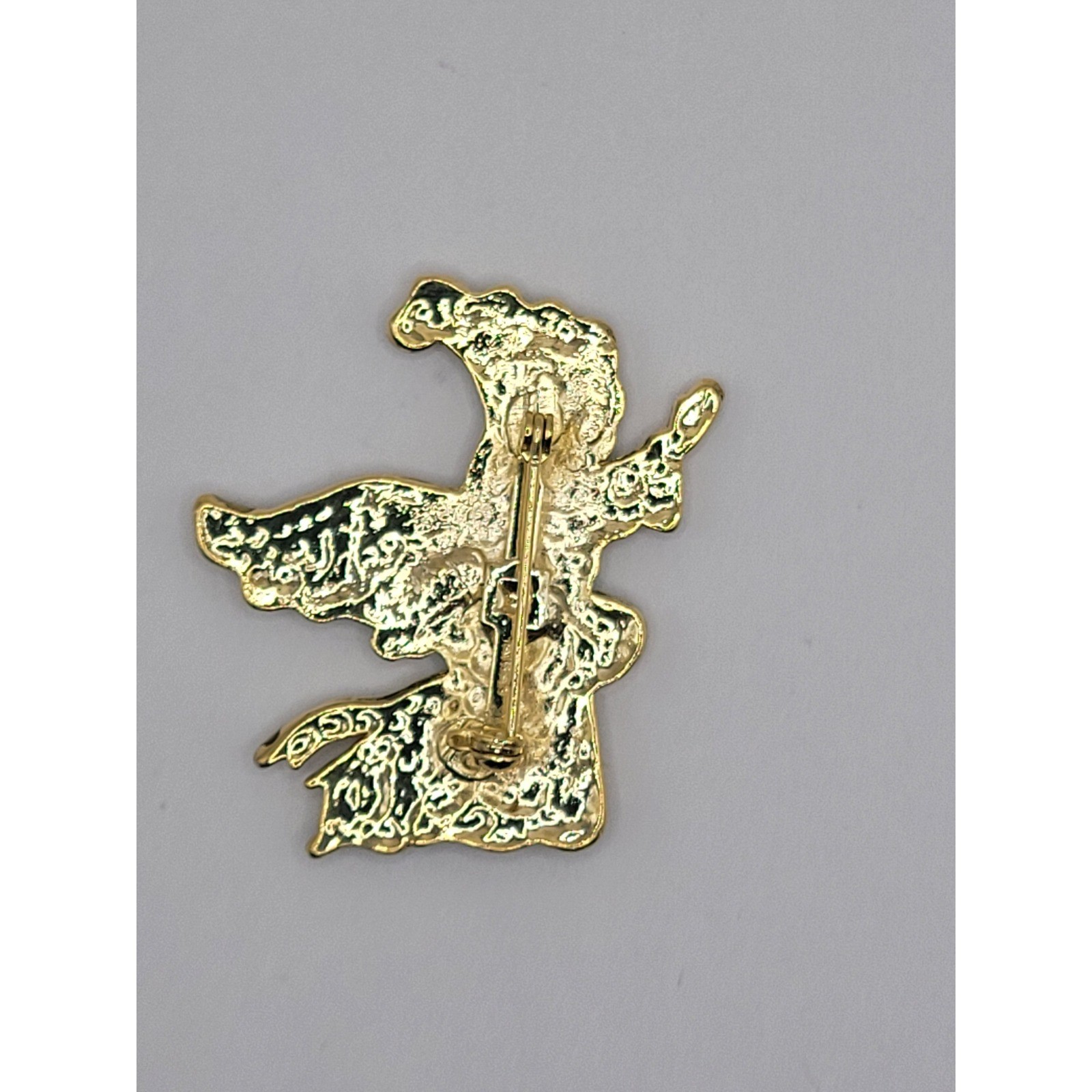 Vintage Gold Tone Wizard Brooch Pin Fantasy Sorcerer Magician Jewelry