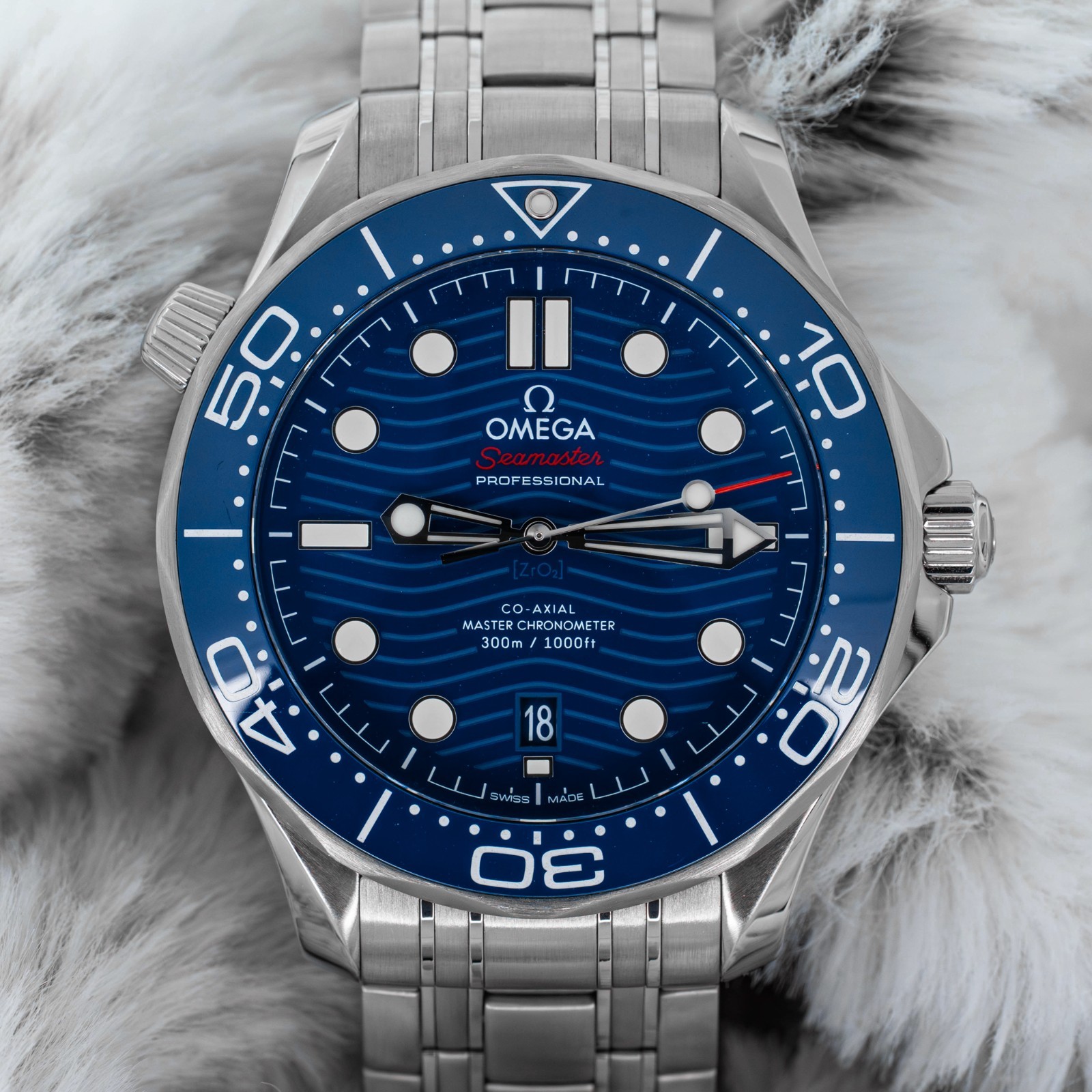 2023 Omega Seamaster Diver 300m Blue Dial on Bracelet 210.30.42.20.03.001 B+P