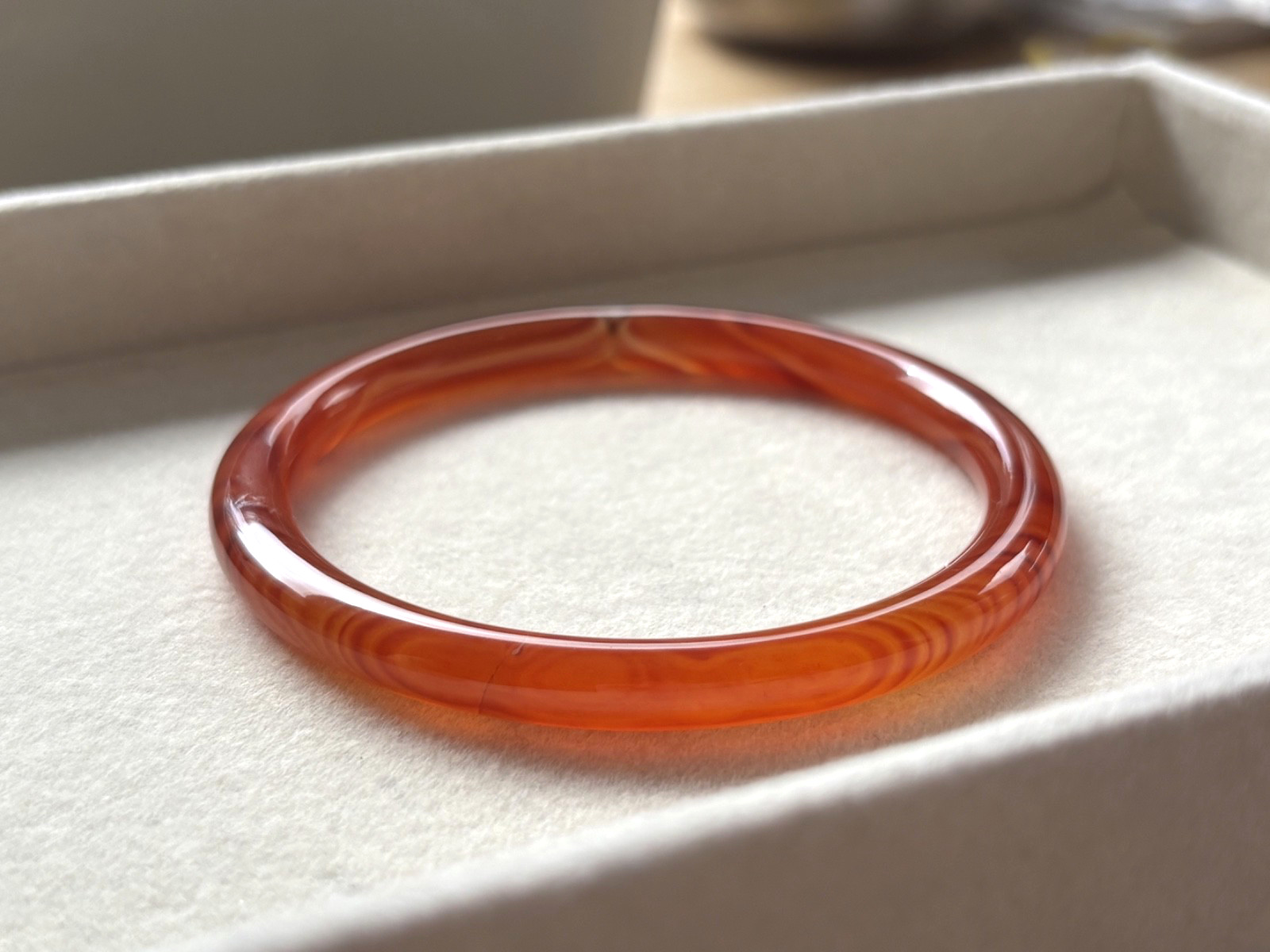61mm Carnelian Agate Bangles Bracelets Orange Lace Agate Banding