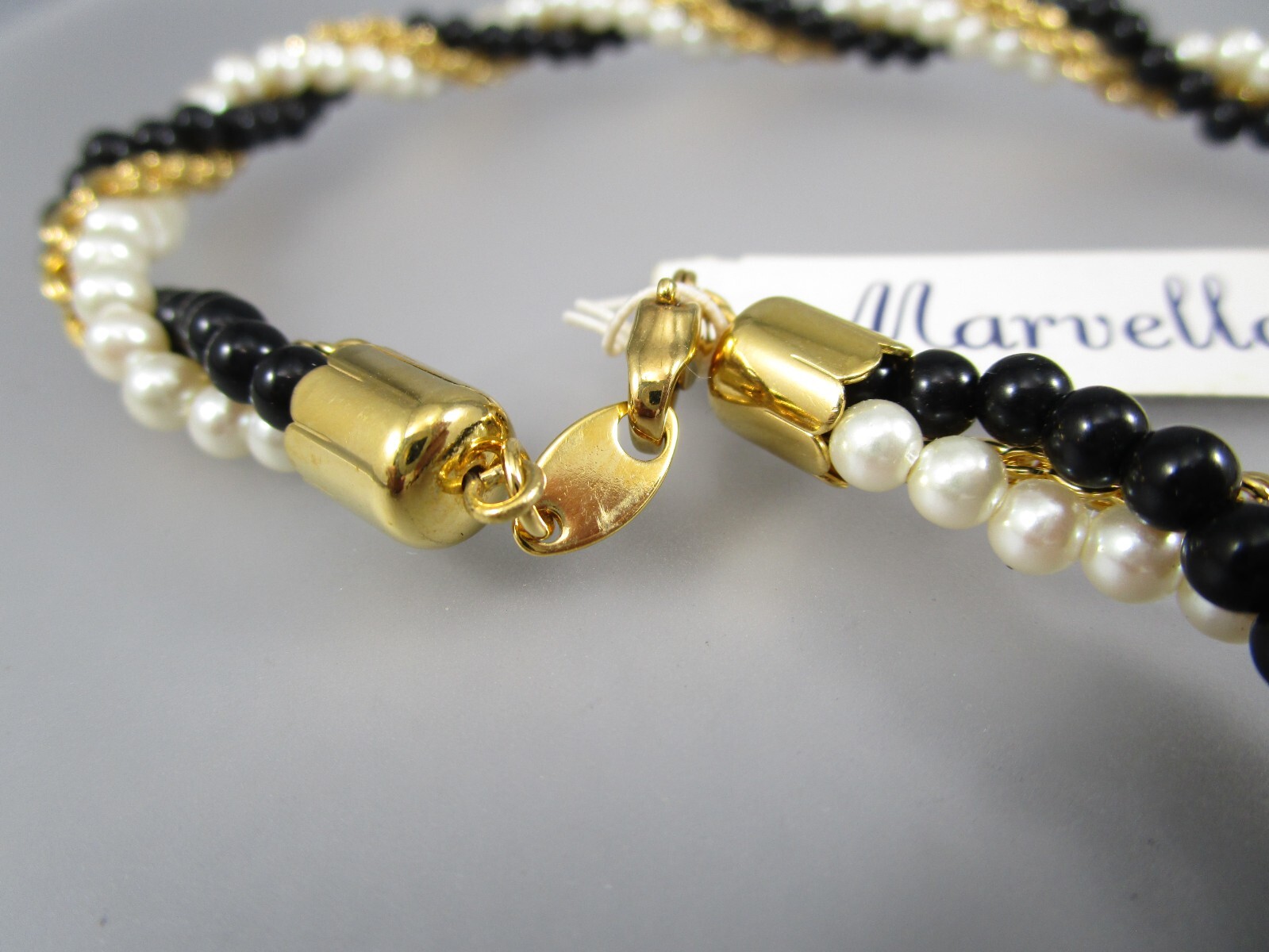 NOS Vintage MARVELLA Black Beads Gold Wrapped Chain Faux Pearl 24″ Necklace 8052
