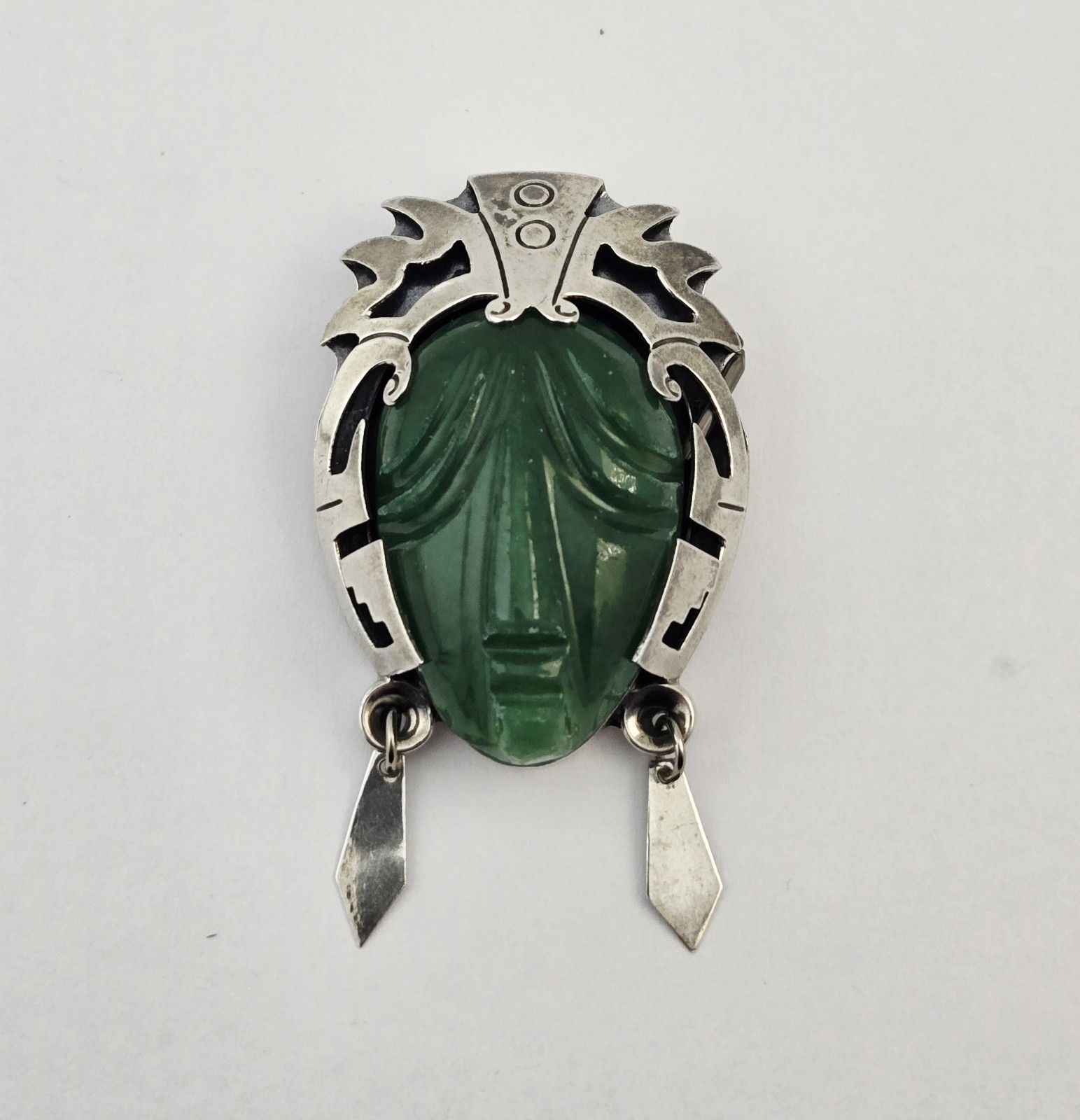 Vintage Taxco 925 Sterling Silver Carved Green Stone Mask Brooch Pin – 36.3g