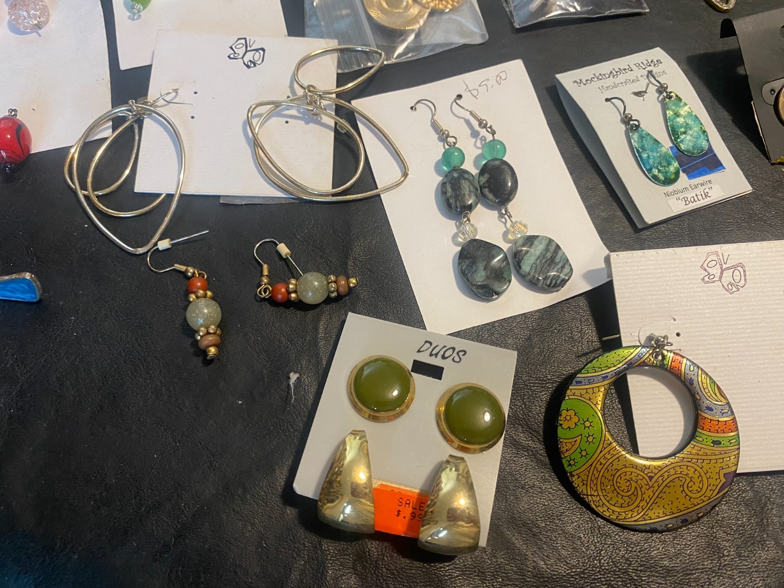 huge lot 80+ pairs earrings earring dangle stud hoop clip shop estate mix “R”