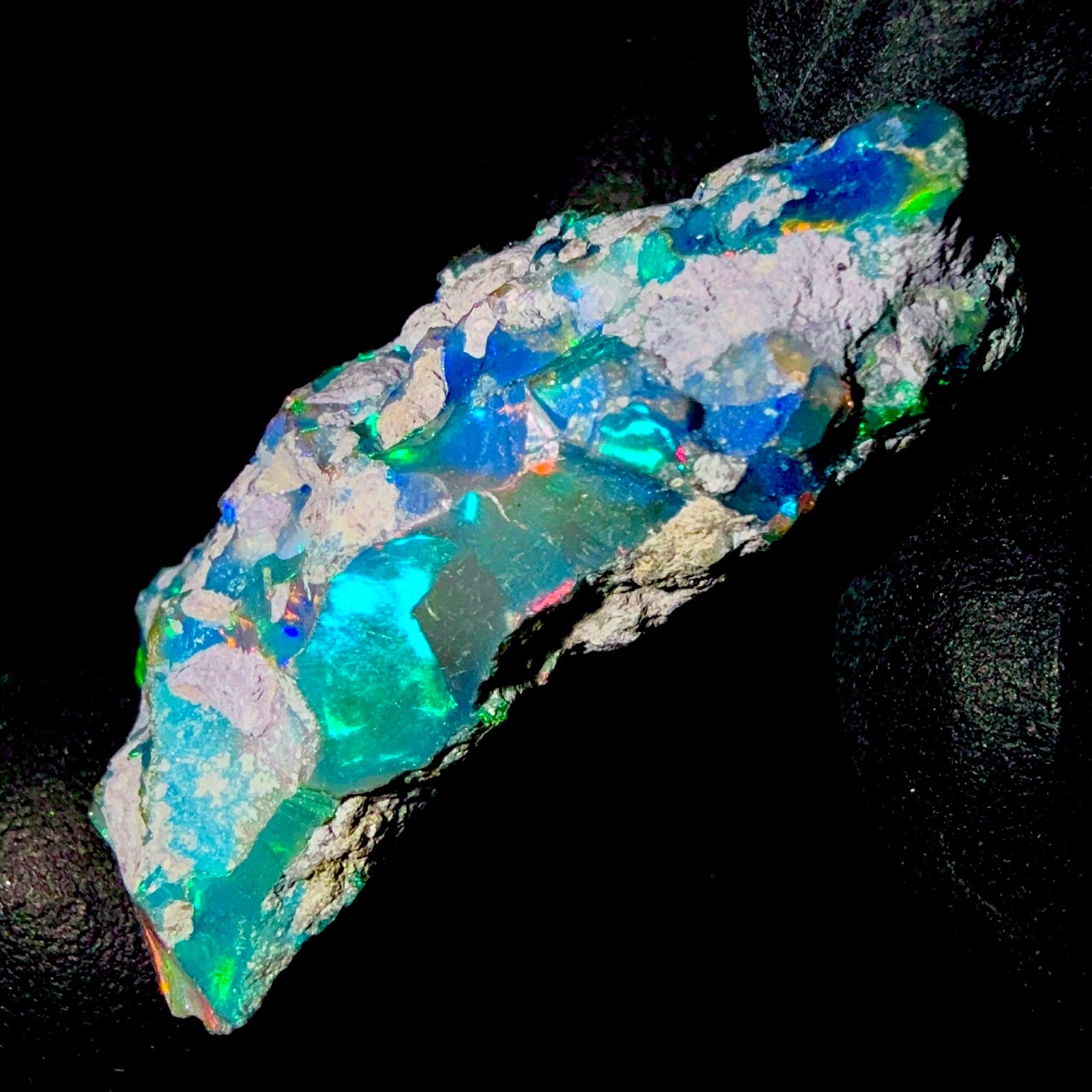 Black Fire Opal, Ethiopian dry opal rough, Natural opal gemstone 18.5Ct 27×14 mm