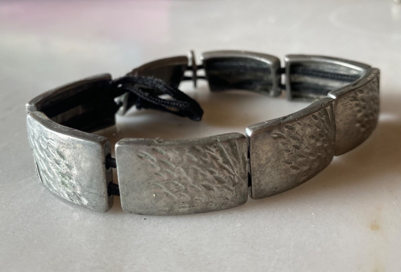 ANNE MARIE CHAGNON Modernist Hammered Pewter Link Bracelet – Canadian Designer
