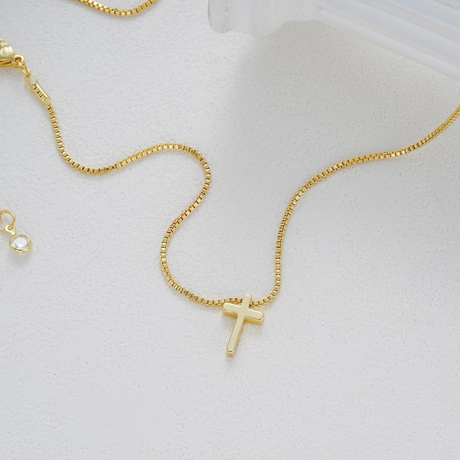Gold Necklace for Women, Dainty 14K Gold Plated Pendant Layered Necklaces for Wo
