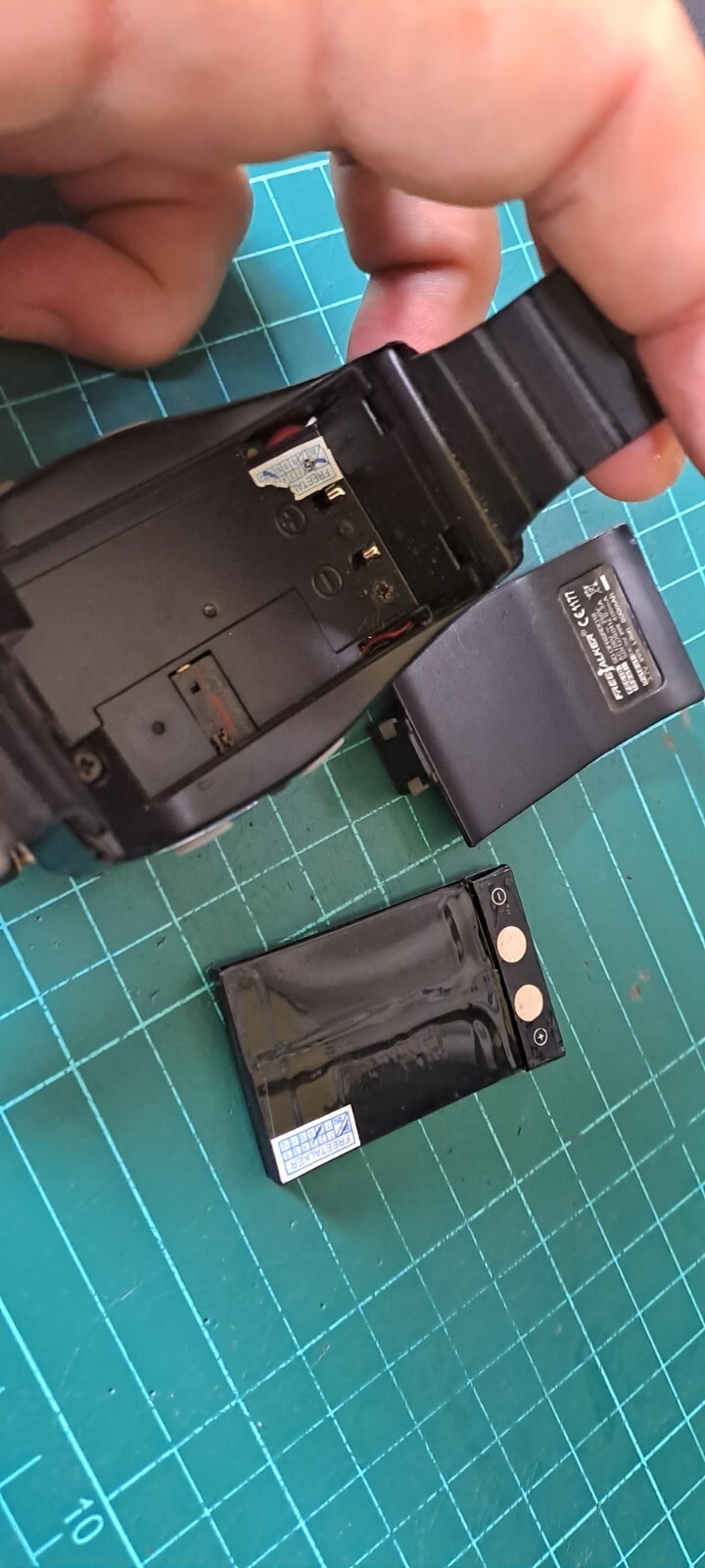 Free Talker Watch Walkie -Talkie Radio *Working but need new Battery*
